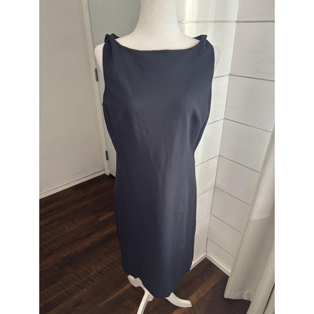 MM LaFleur Dress Womens 16 Navy Sleeveless Sheath Boatneck Made in USA Stretch